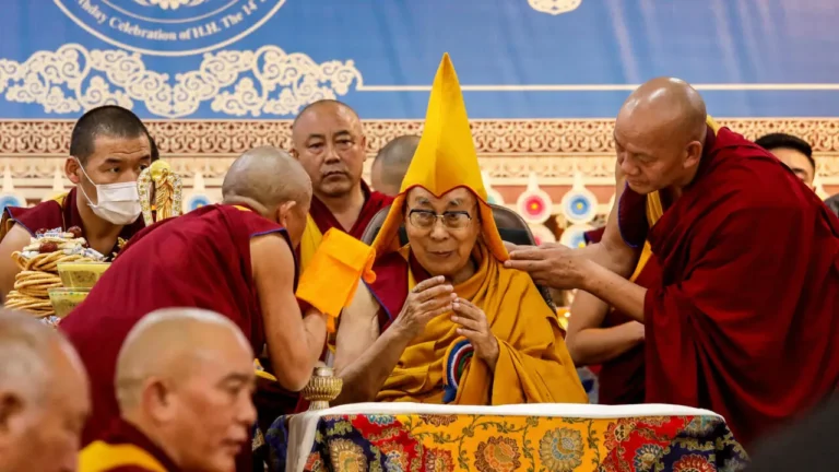 Dalai Lama Affirms Reincarnation Plan